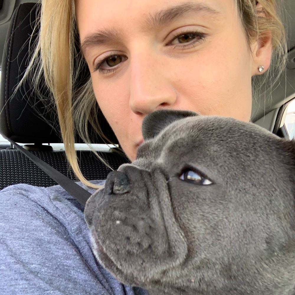 Meet your Posher, Ellie